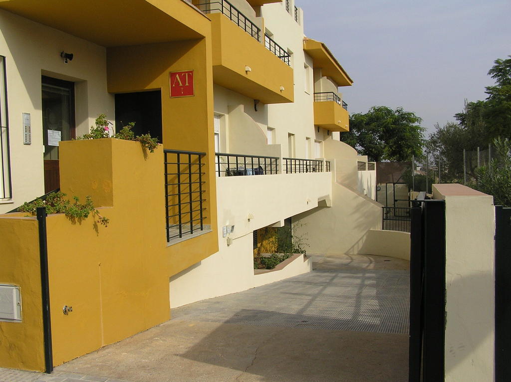Apartamentos Turisticos Los Girasoles Espartinas Zewnętrze zdjęcie